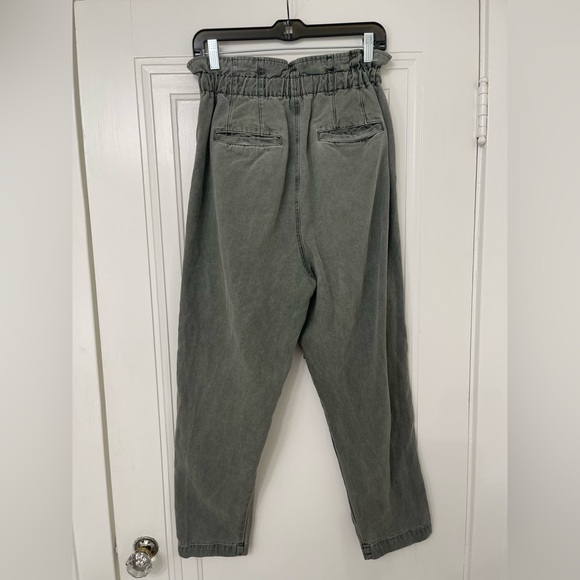 Free People Margate Cargo Pleated Trouser Pants Paper Bag Olive Green Boho Sz S - Picture 6 of 10